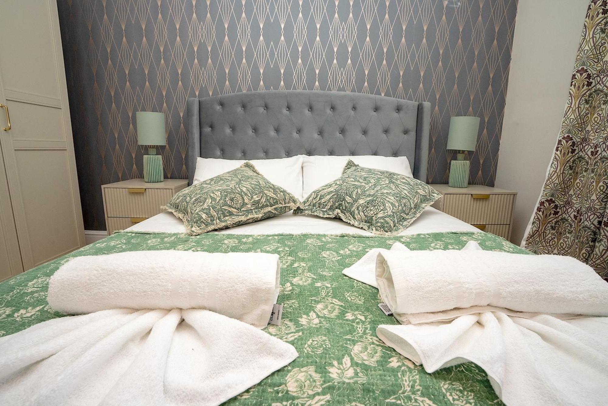 Stylish Flat Minutes From Covent Garden - West End Лондон Экстерьер фото