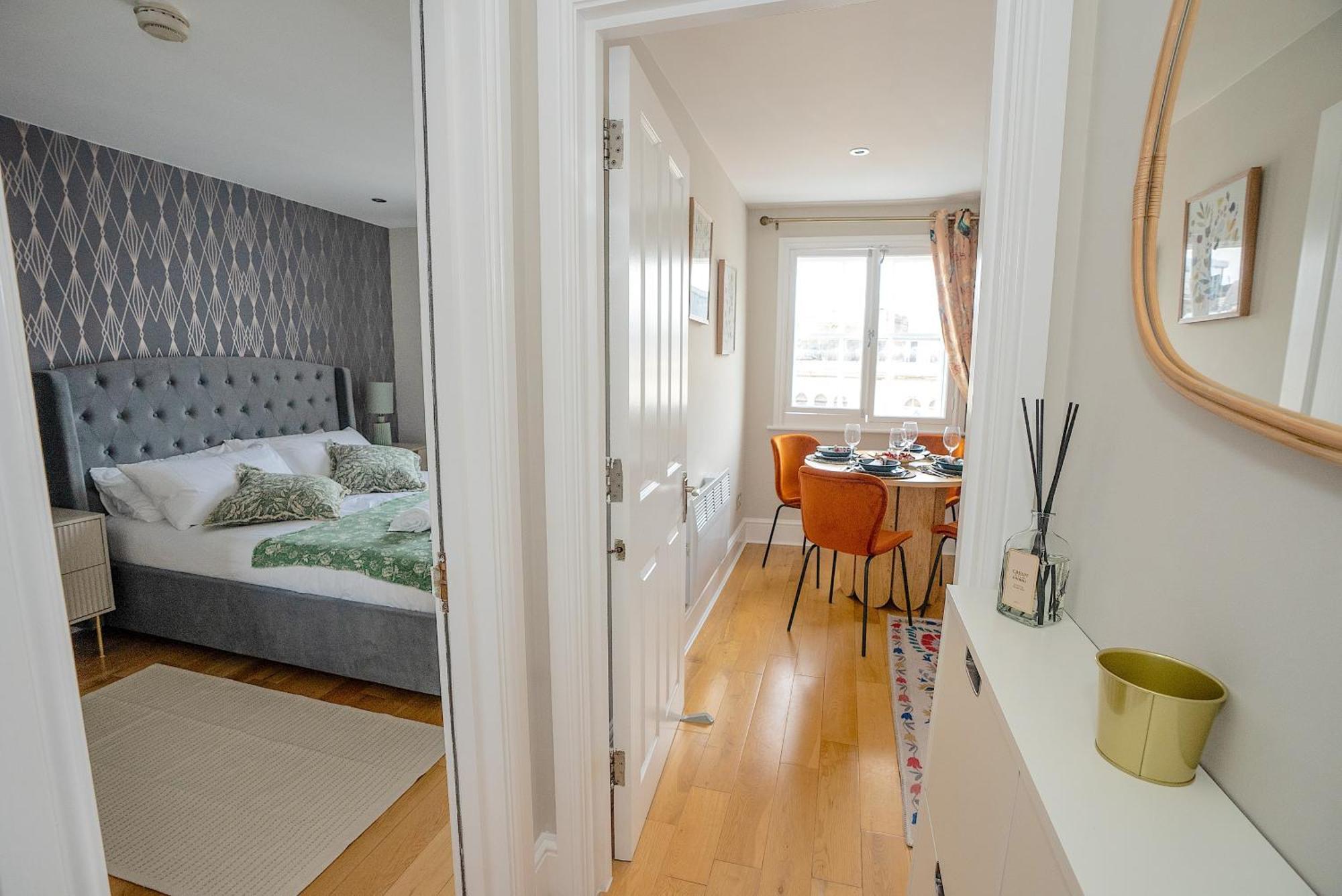 Stylish Flat Minutes From Covent Garden - West End Лондон Экстерьер фото