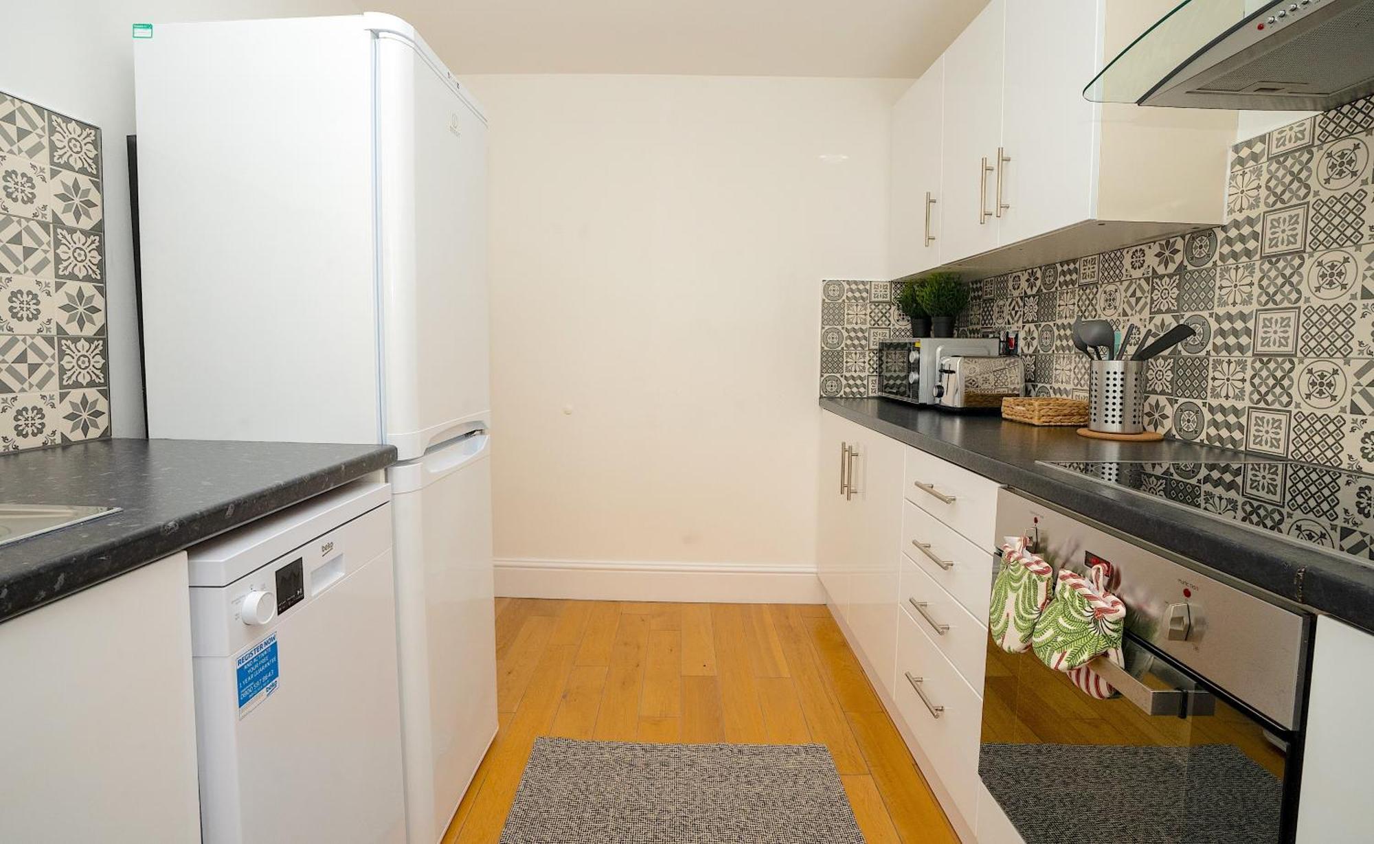 Stylish Flat Minutes From Covent Garden - West End Лондон Экстерьер фото